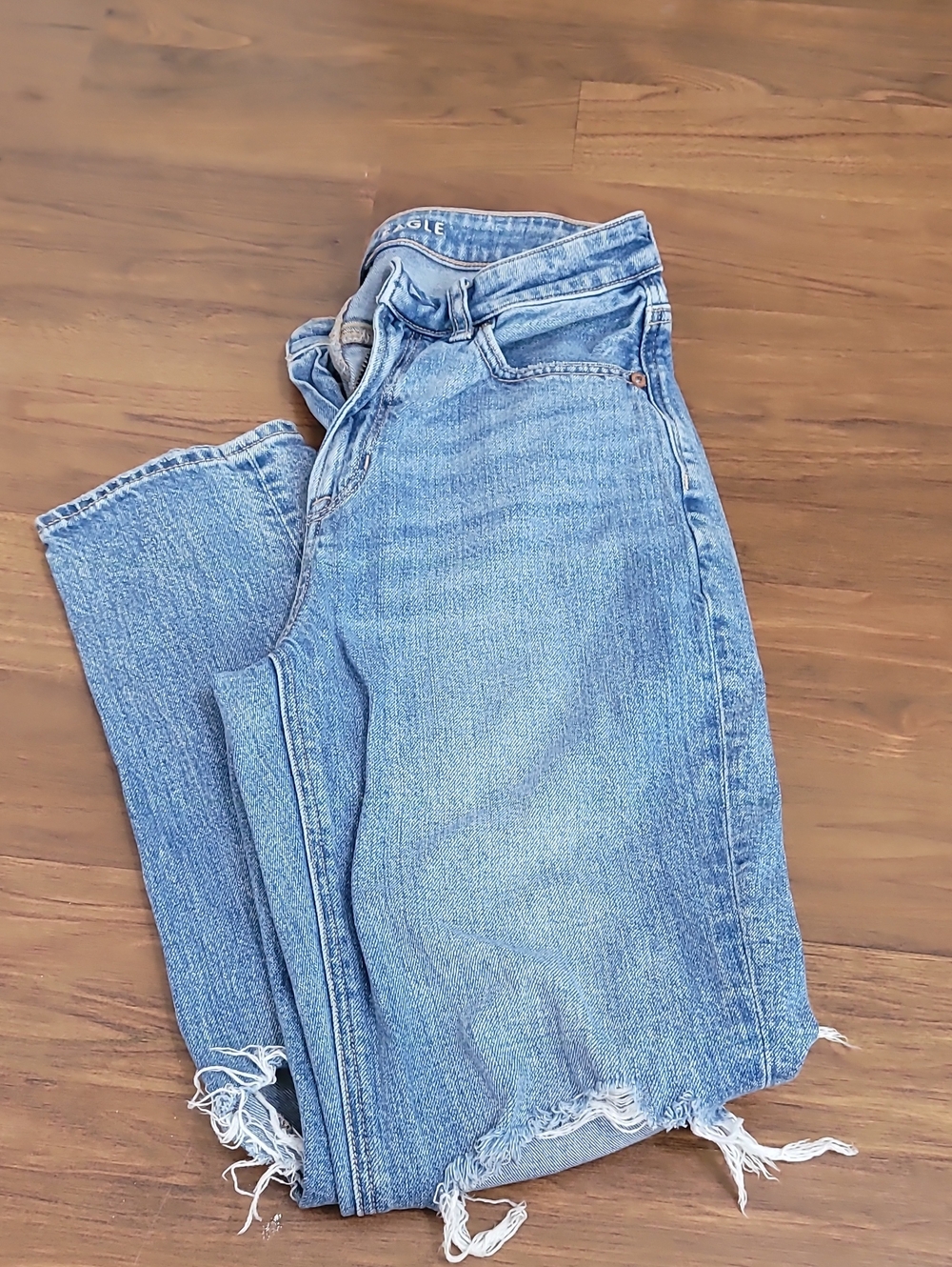 American Eagle Outfitters Light Blue Frayed Ankle Jeans